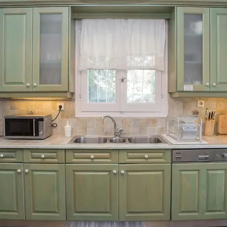 Avlaki House,stylish In Willa *